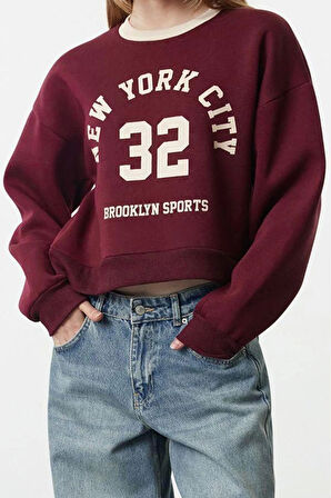 Oversize Bisiklet Yaka Düşük Kol Crop Slogan Geniş Kalıp Kalın İçi Polarlı Örme Sweatshirt