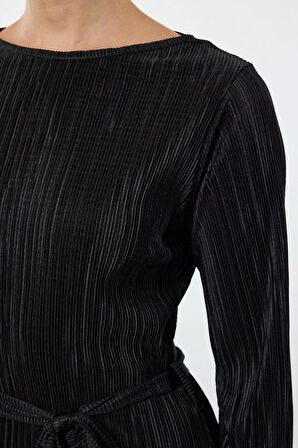 Moda Stil Regular Kayık Yaka Midi Boy Premium Pilise Kumaşlı Flare Kol Detaylı A-Line Örme Elbise