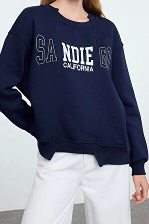 Relaxed Bisiklet Yaka Düşük Kol Uzun Slogan Baskılı Geniş Kalıp Etek Ucu Örme Sweatshirt