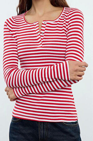 Stil Kadın Çıtçıtlı Fitted Vücuda Oturan Fitilli Esnek Bluz Regular Örme Slim Kalıp