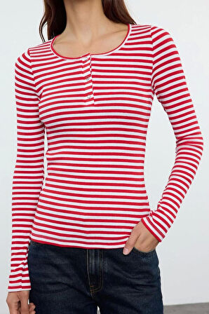 Stil Kadın Çıtçıtlı Fitted Vücuda Oturan Fitilli Esnek Bluz Regular Örme Slim Kalıp