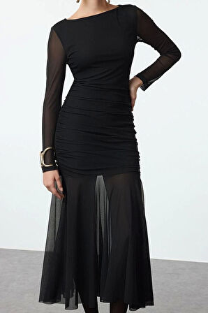 Moda Stil Fitted Kayık Yaka Midi Boy Vücuda Oturan Tül Elbise