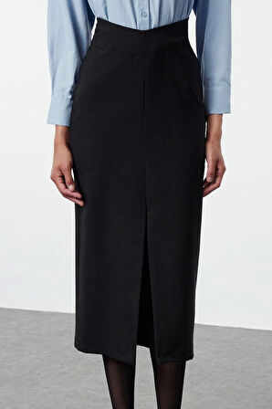 Moda Stil Regular Gömlek Yaka Midi Boy Fitted Vücuda Oturan Gömlek Detaylı Dokuma Elbise