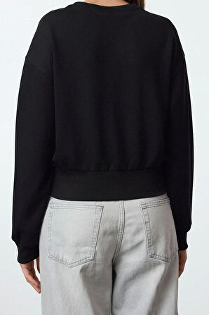 Tarz Bol Bisiklet Yaka Düşük Kol Uzun Çıtçıtlı Rahat Kalıp Crop Kalın Örme Sweatshirt