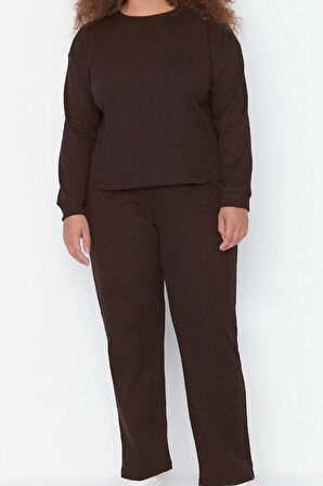 Tarz Rahat Büyük Beden Uzun Kollu Dar Paça Pijama Takımı