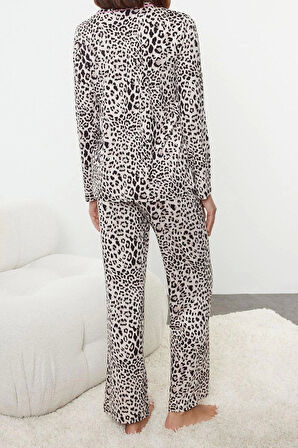Tarz Rahat Uzun Kollu Boru Paça Leopar Desenli Kurdele Fiyonklu Biyeli Gömlek Pantolon Pijama Takımı