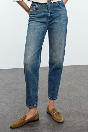 Stil Kadın Moda Denim Kot Pantolon Uzun Boru Paça Mavi Soluk Vintage Yüksek Bel Slim Mom Jeans