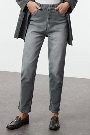 Stil Kadın Moda Denim Kot Pantolon Uzun Boru Paça Gri Yüksek Bel Comfort Mom Jeans