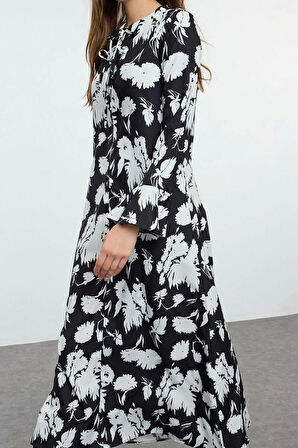 Moda Stil Fitted Bisiklet Yaka Maxi Boy Tesettür Fiyonklu Dokuma Desenli Elbise