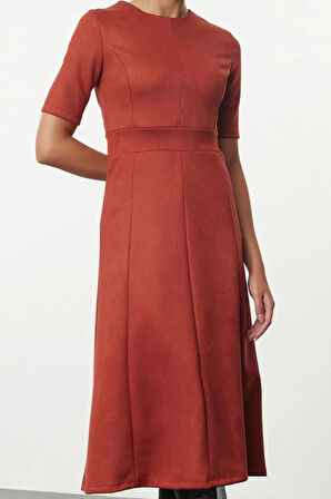 Moda Regular Midi Boy Düz Dikiş Detaylı Truvakar Kol Skater Belden Açılan Örme Süet Elbise