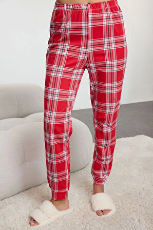 Tarz Rahat Uzun Kollu Boru Paça %100 Pamuklu Yılbaşı Temalı Ekoseli Örme Pijama Takımı