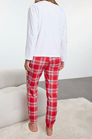 Tarz Rahat Uzun Kollu Boru Paça %100 Pamuklu Yılbaşı Temalı Ekoseli Örme Pijama Takımı