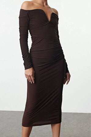 Moda Stil Fitted Carmen Yaka Midi Boy Vücuda Oturan Örme Elbise