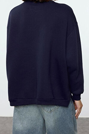 Bol Dik Yaka Düşük Kol Uzun Çıtçıtlı Kalıp Çıtçıtlı Biyeli Kalın İçi Polarlı Örme Sweatshirt