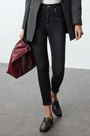 Stil Kadın Moda Denim Kot Pantolon Uzun Boru Paça Mavi Yüksek Bel Skinny Jeans