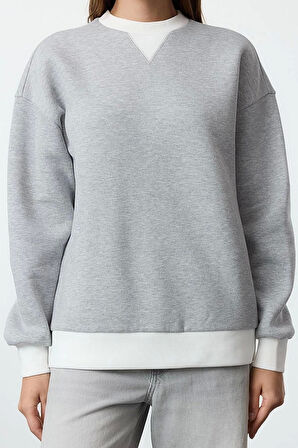 Tarz Bol Dik Yaka Düşük Kol Uzun Geniş Kalıp Kalın Örme Sweatshirt