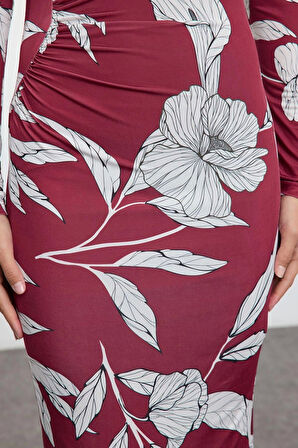 Moda Stil Slim Bisiklet Yaka Midi Boy Baskılı Vücuda Oturan Esnek Büzgü Detaylı Örme Elbise