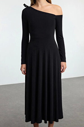 Moda Stil Slim Asimetrik Yaka Midi Boy Fiyonk Detaylı Kuşaklı Skater Örme Elbise