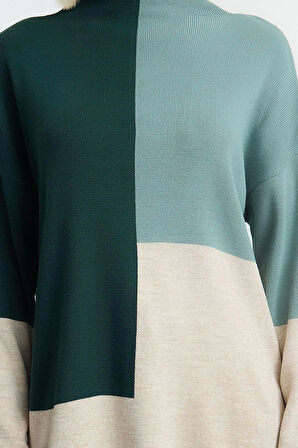 Kadın Modern Tarz Rahat Uzun Dik Yaka Renk Bloklu Kol Regular Triko Kazak