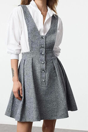 Moda Stil Regular V Yaka Mini Boy Askılı Dokuma Jile Elbise