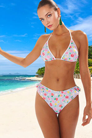 Tasarım Bikini Takımı Yüksek Konfor Esnek Kumaş Plaj Ve Havuz İçin Şık Detaylı Yaz Koleksiyonu