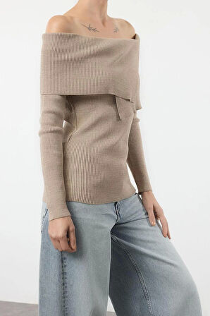 Stil Modern Kadın Regular Reglan Kol Carmen Yaka Basic Triko Kazak