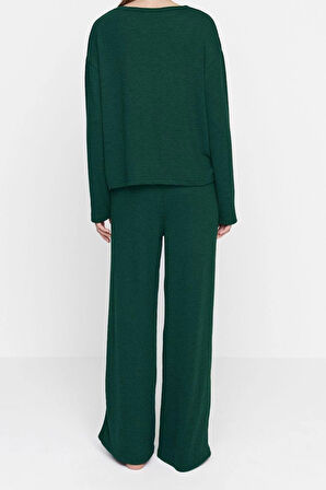 Tarz Rahat Uzun Kollu Geniş Paça Fitilli Örme Pijama Takımı