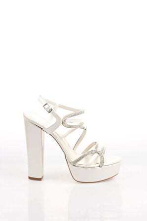 Kadın Beyaz Abiye Ayakkabı Kadın Topuklu Şık Gece Ayakkabısı Zarif Tasarım Yüksek Topuk