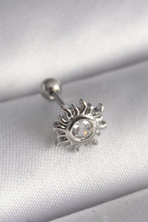 Mey İthalat 316L Çelik Gümüş Renk Zirkon Taşlı Güneş Tragus Piercing