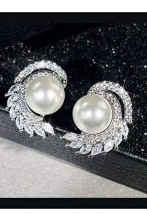 925 Ayar Gümüş İnci ve Zirkon Taşlarla Süslü Kanat Küpe