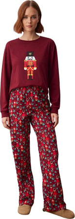 Kadın Yılbaşı Desenli Uzun Kollu Pijama Takımı Fonksiyonel Dayanıklı Kaliteli Konforlu Şık