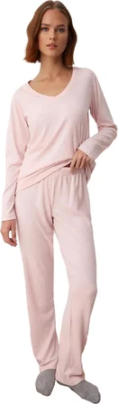 Kadın V Yaka Örme Pijama Takımı Fonksiyonel Dayanıklı Kaliteli Konforlu Estetik Premium Şık