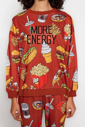Tarz Rahat Uzun Kollu Boru Paça Nakışlı Desenli Sweatshirt-Jogger Örme Pijama Takımı