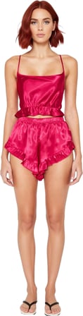 Kadın Fuşya Saten Fırfırlı Pijama Takımı Fonksiyonel Dayanıklı Kaliteli Konforlu Estetik Şık