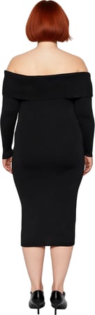 Kadın Düşük Kol Bodycon Siluet Carmen Yaka Triko Midi Elbise Zarif Ve Modern Kış Stili İçin İdeal