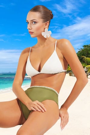 Tasarım Bikini Takımı Yüksek Konfor Hızlı Kuruyan Özel Plaj Ve Havuz İçin