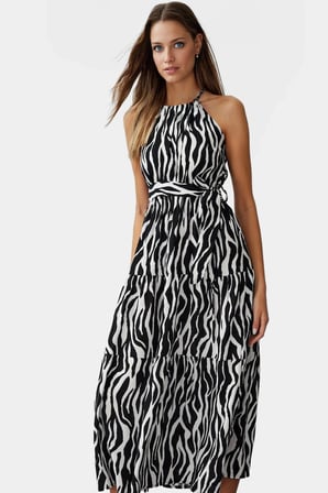 Kolsuz Halter Yaka Çok A line Maxi Elbise Yaz İçin Şık ve Rahat Modern Stil Yüksek Kalite