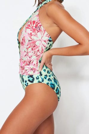 Kadın Moda Atma Kap Askılı Halter Yaka Çiçek Desenli Halter Yaka Cut Out Pencereli Normal Paça Mayo
