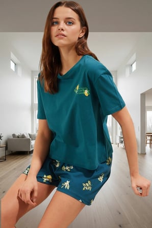 Rahat Pamuklu Pijama Takımı Limon Desenli Bisiklet Yaka Kısa Kollu Yüksek Kalite Mükemmel Uyum