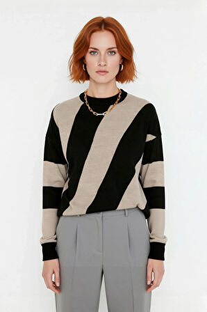 Kadın Düşük Kol Bisiklet Yaka Triko Kazak Renk Bloklu Tasarımıyla Kış Kombinleri İçin Kaliteli