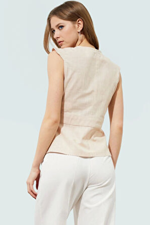 Pamuklu Keten Görünümlü Bluz; V Yaka Düğmeli Kolsuz Fitted Kalıp Özel Tasarım Özenle Seçilmiş