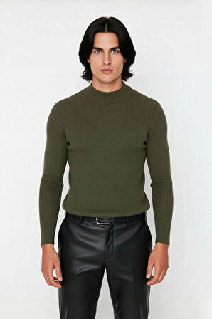 Erkek Dik Yaka Uzun Kol Fitilli Dar Kalıp Triko Kazak Kış Sezonu İçin Modern ve Konforlu Stil