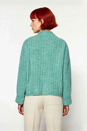 Kadın Dik Yaka Oversize Kalıp Düz Renk Düşük Kol Triko Kazak Soğuk Havalarda Konforlu ve Modern