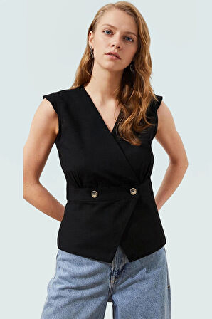 Pamuklu Keten Görünümlü Bluz; V Yaka Düğmeli Kolsuz Fitted Kalıp Özel Tasarım Özenle Seçilmiş