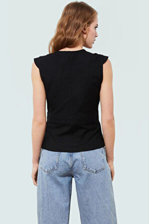 Pamuklu Keten Görünümlü Bluz; V Yaka Düğmeli Kolsuz Fitted Kalıp Özel Tasarım Özenle Seçilmiş