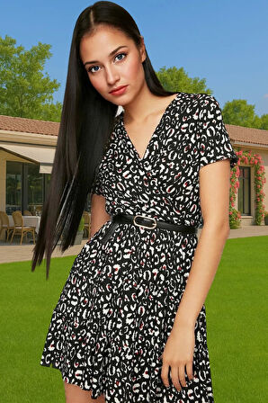 Kadın Yazlık Mini Elbise Polyester Elastan Kumaşlı Kisa Kol Konforlu Kesim Özenle Seçilmiş