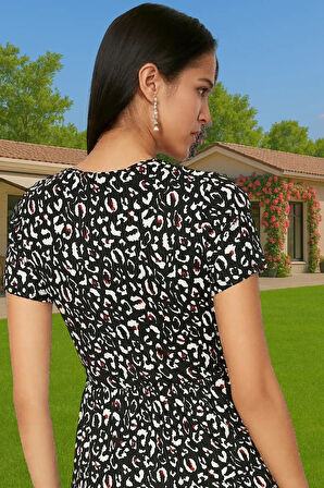 Kadın Yazlık Mini Elbise Polyester Elastan Kumaşlı Kisa Kol Konforlu Kesim Özenle Seçilmiş