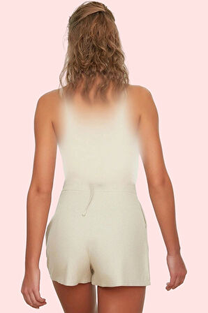 Kadın Düz Desenli Rahat Plaj Şortu Yazlık Keten Karışımlı Kemersiz Boru Paça Günlük Kullanım