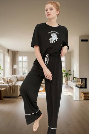 Rahat Pamuklu Pijama Takımı; Unicorn Baskı Melanj Regular Kalıp Günlük Kullanım İçin