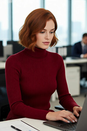 Kadın Fitted Balıkçı Yaka Akrilik Triko Kazak Soğuk Günler İçin Uzun Kollu Şık ve Modern Seçenek